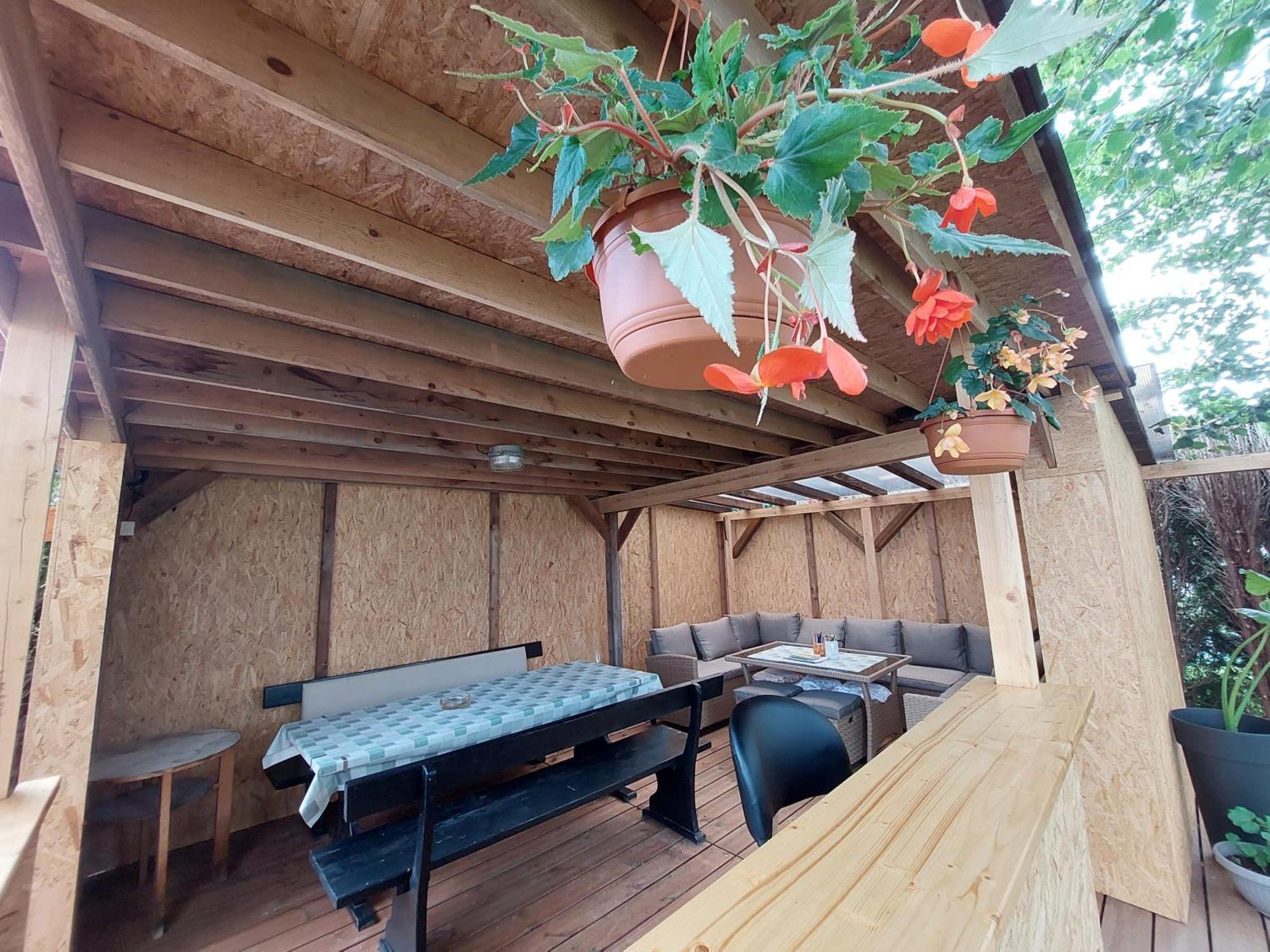 Apartma Zirovnik แซเคลียนาโกเรนสเคม ภายนอก รูปภาพ